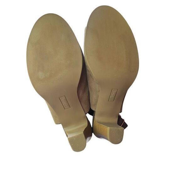 Bass tan leather open toed heels. Size 8 - Picture 9 of 9